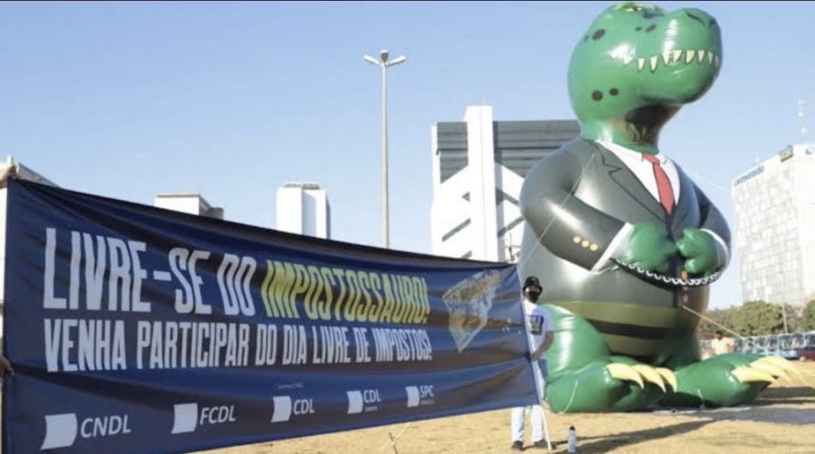 Confira as lojas que vão oferecer produtos sem imposto, nesta quinta-feira, no DF - Capital S/A - Confira as lojas que vão oferecer produtos sem imposto, nesta quinta-feira, no DF - Capital S/A -