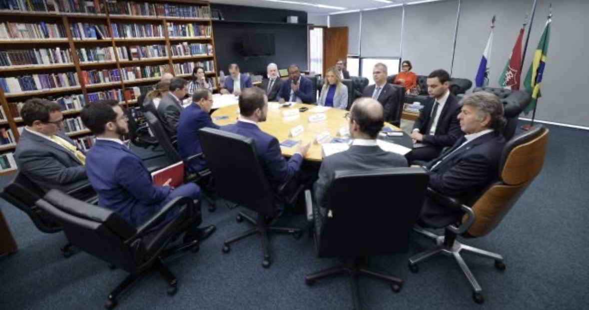 Banco do Brasil e Caixa vão participar de garantia à operação de empréstimo ao BRB - Capital S/A - 