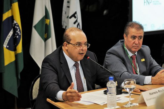 Ibaneis pede compreensão de Bolsonaro e Moro para fechar presídio federal