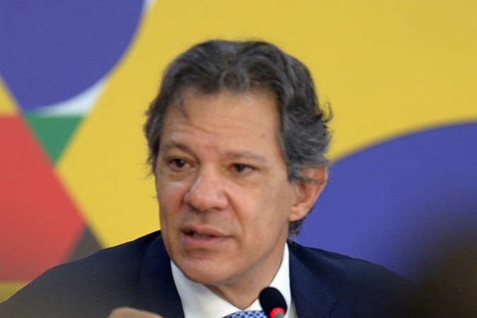 Haddad minimiza críticas ao pacote fiscal que ameaça o FCDF. "Brasília e Brasil são igualmente importantes" - 