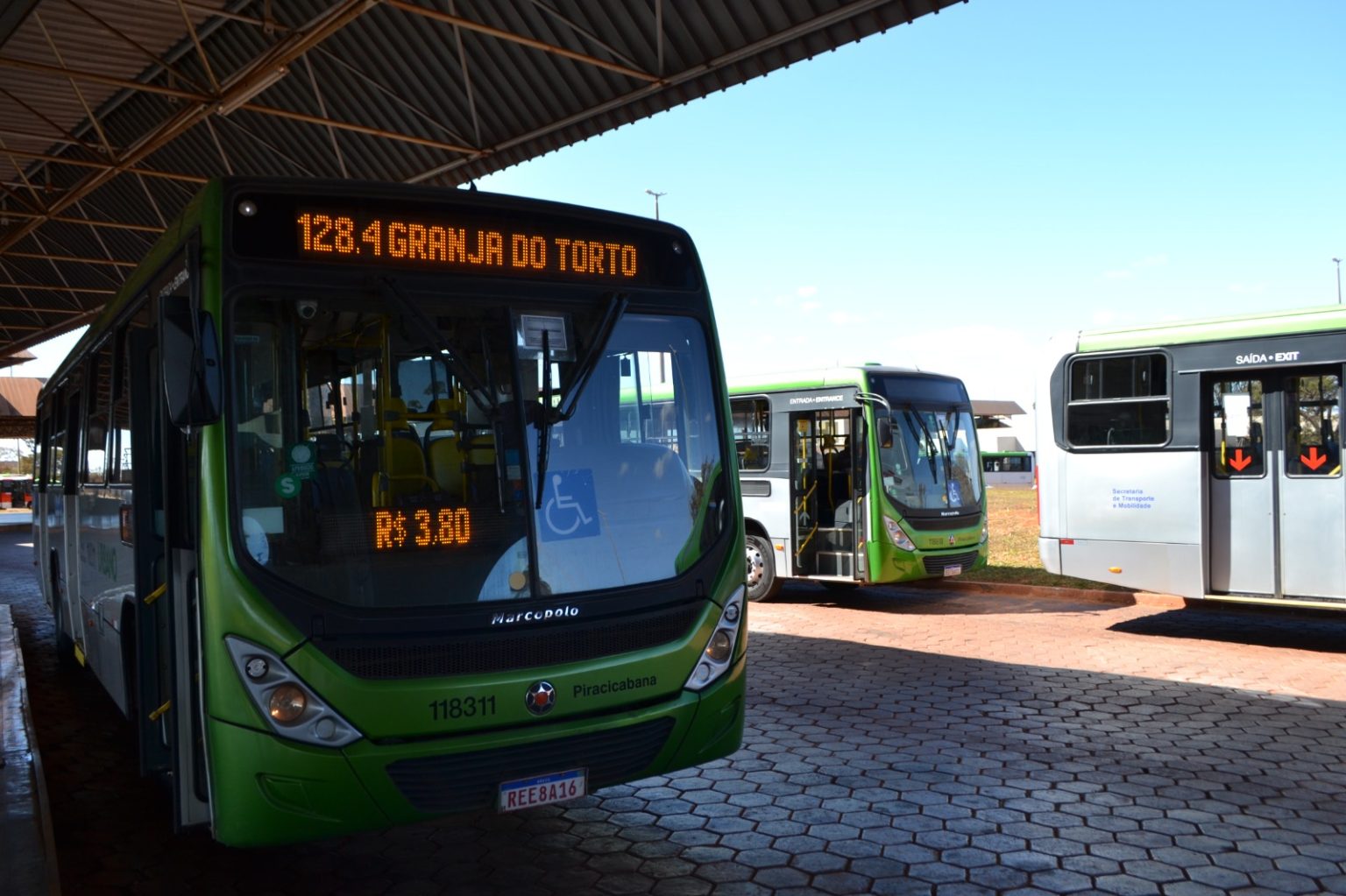 Tarifas de ônibus do DF serão congeladas até o fim de 2026 - CB Poder | - 