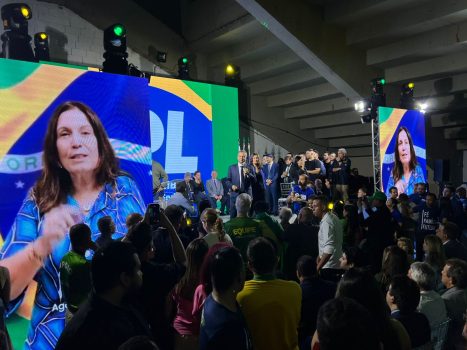 PL lança pré-candidatura de Bia Kicis ao Senado e sinaliza Michelle Bolsonaro na disputa presidencial - CB Poder | - 