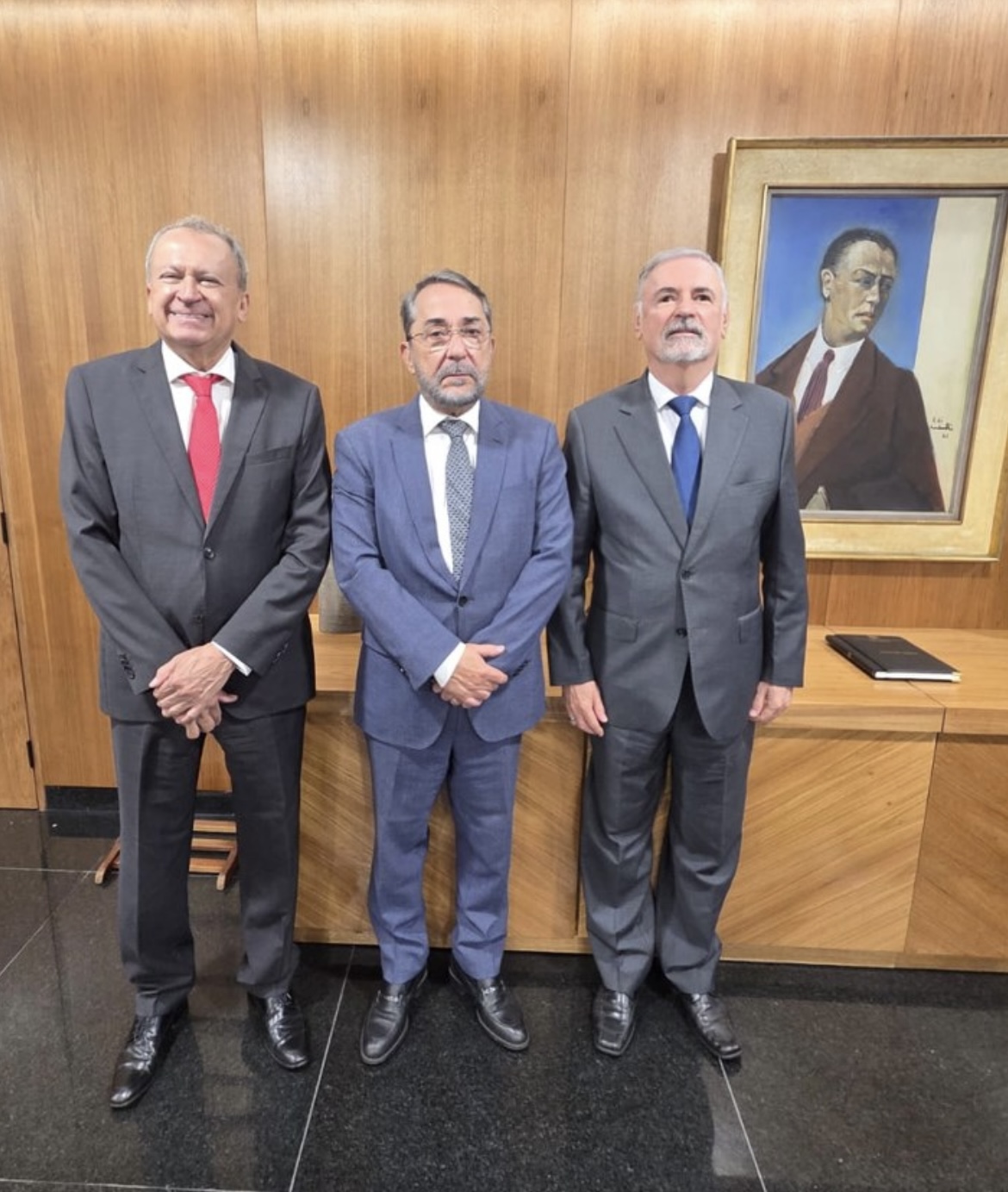 Presidente do TJDFT recebe presidente do Correio para visita ao recém-reinaugurado Palacinho  - 