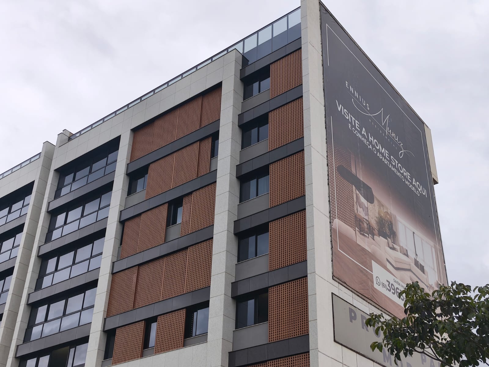 Investigação aponta que ex-presidente do BRB recebeu pelo menos seis imóveis de luxo em troca da aquisição das carteiras fraudulentas do Banco Master - CB Poder |