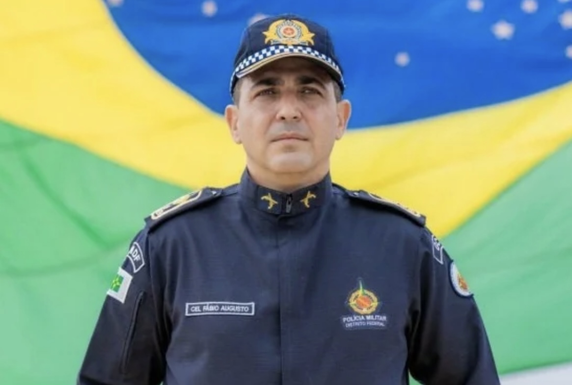 Condenado no 8 de Janeiro, ex-comandante da PMDF é autorizado a deixar a Papuda para acompanhar enterro do sogro - 