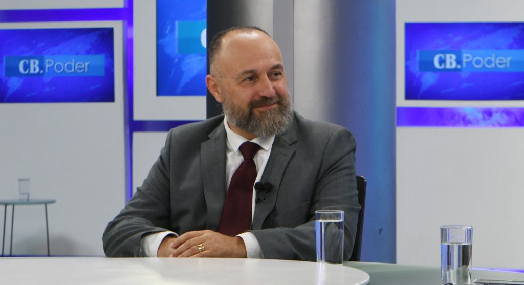 "Democracias maduras procuram definir as regras do jogo antes do início da partida", diz Melillo Dinis - CB Poder | - 