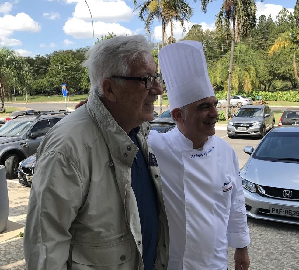 Encontro de italianos: Peppino di Capri esteve em Brasília e foi recebido pelo chef Rosario Tessier - CB Poder | - 