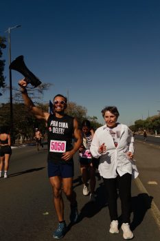 Corrida eleitoral: Fábio Félix e Érika Kokay começam campanha juntos - CB Poder | - Corrida eleitoral: Fábio Félix e Érika Kokay começam campanha juntos - CB Poder | -