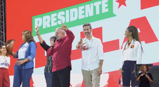 Em comício, Lula diz que Ibaneis quebrou o BRB - CB Poder | - Em comício, Lula diz que Ibaneis quebrou o BRB - CB Poder | -