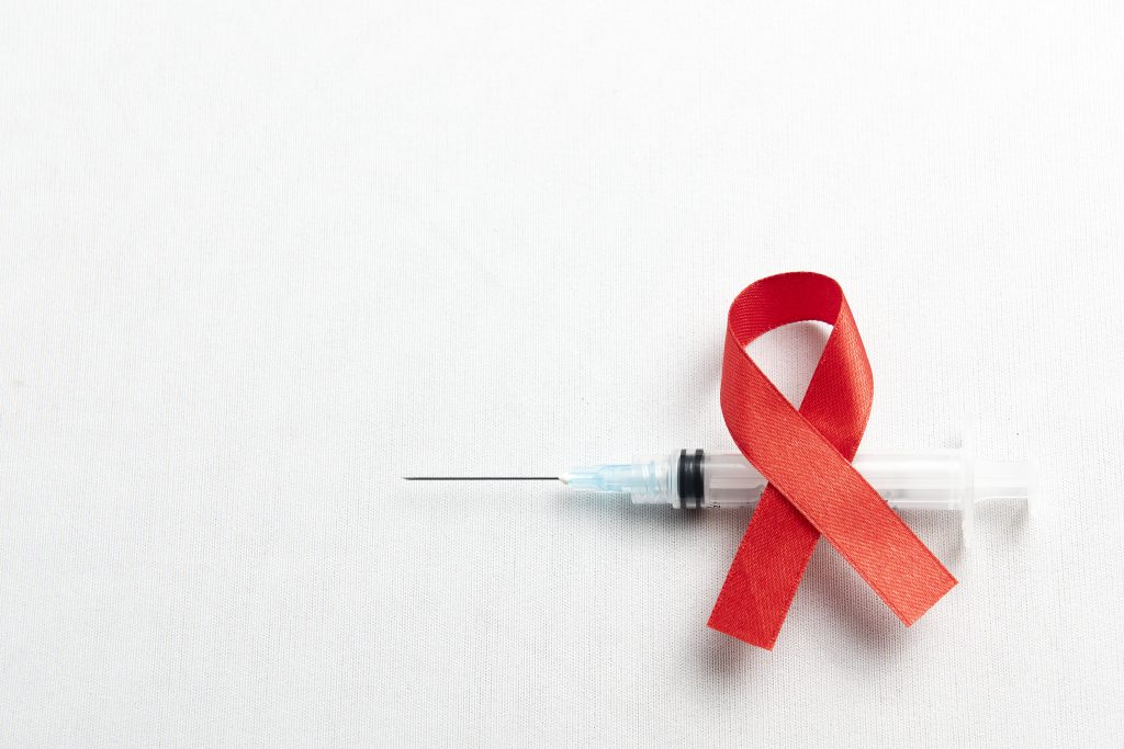 Existe sexo depois do HIV? Como transar com prazer e segurança - Blog Daquilo - 