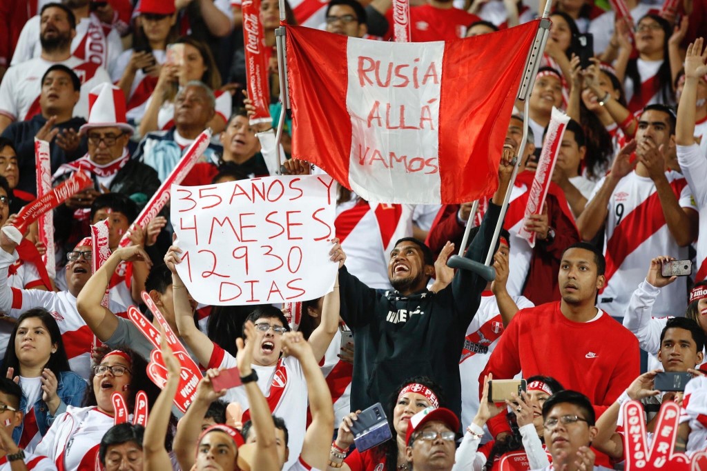 A torcida do Peru contou os dias de jejum da Copa. Foto: Twitter/Selección Peruana