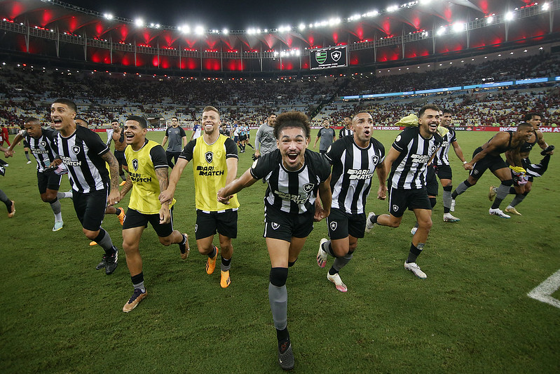 Botafogo Explora Caos De Sampaoli Vence Flamengo E Vira Primeira Saf A Liderar A Série A Do