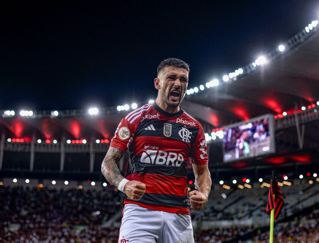 Flamengo entrega a Tite o que ele não encontrou na Seleção: ritmistas- Crédito: Drible de Corpo