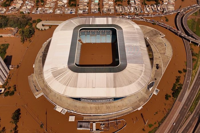Ministério do Esporte pede paralisação do Campeonato Brasileiro - 