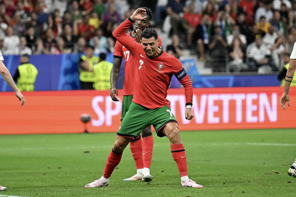 Eurocopa: O futebol pobre de França e Portugal até as quartas de final - Blog Drible de Corpo - 