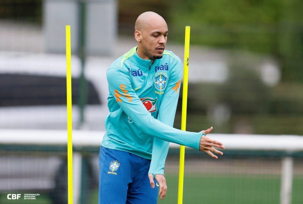 Ancelotti não pode ignorar o passado: Fabinho é alternativa na lateral - 