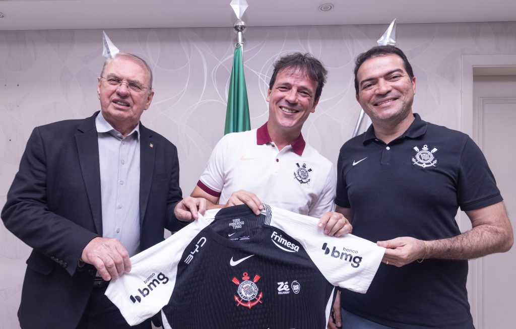 Diniz no Corinthians: entre o pavor do estilo e a presença em finais - 