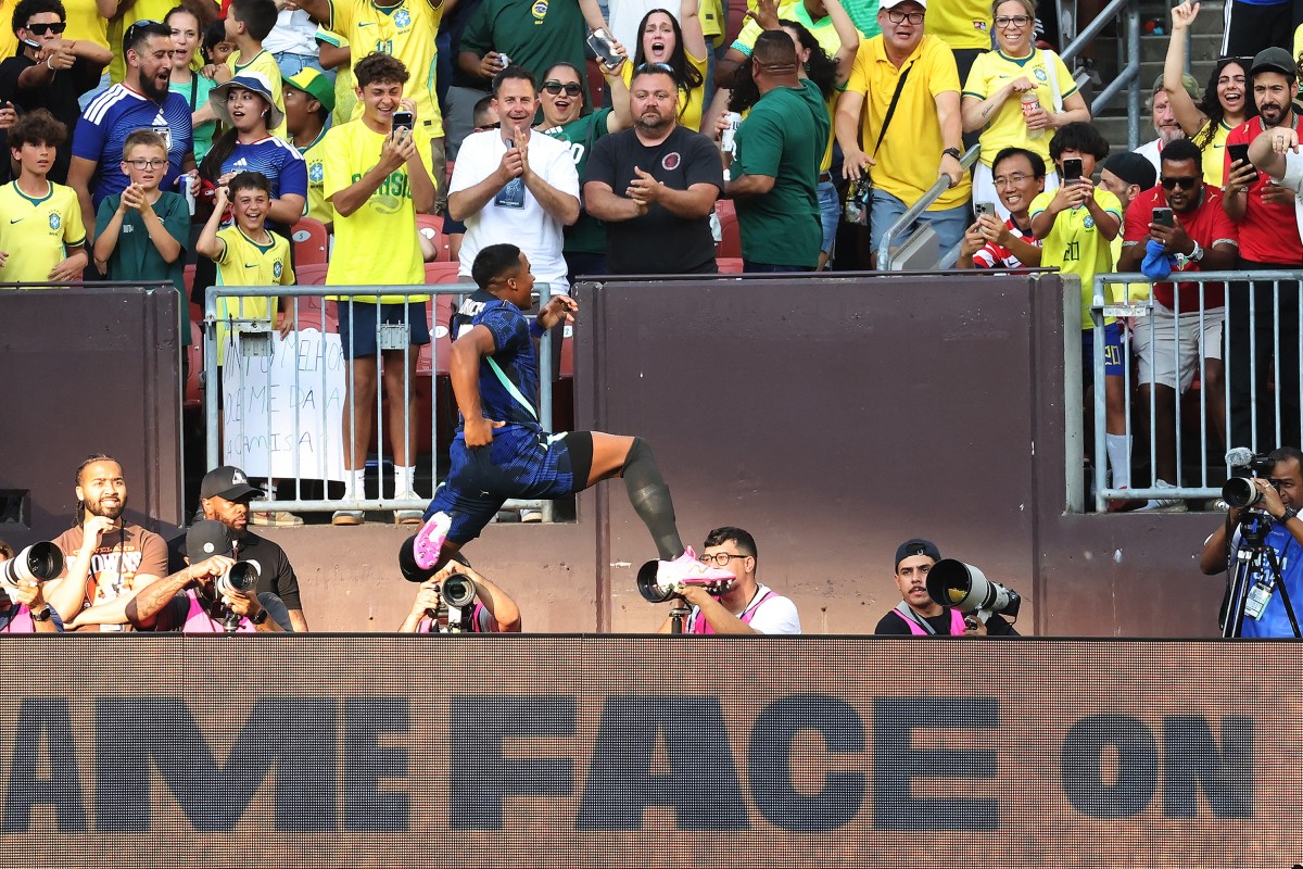 Quantos gols mais Endrick terá de fazer para ser o '9' do Brasil na Copa? - 