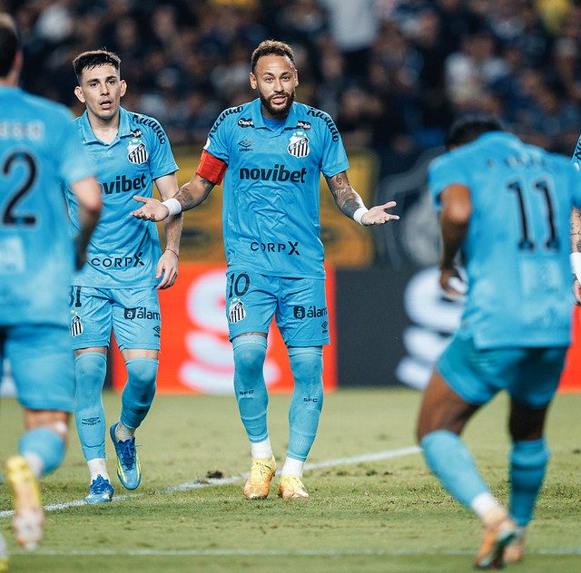 Neymar contradiz discurso em Belém - 