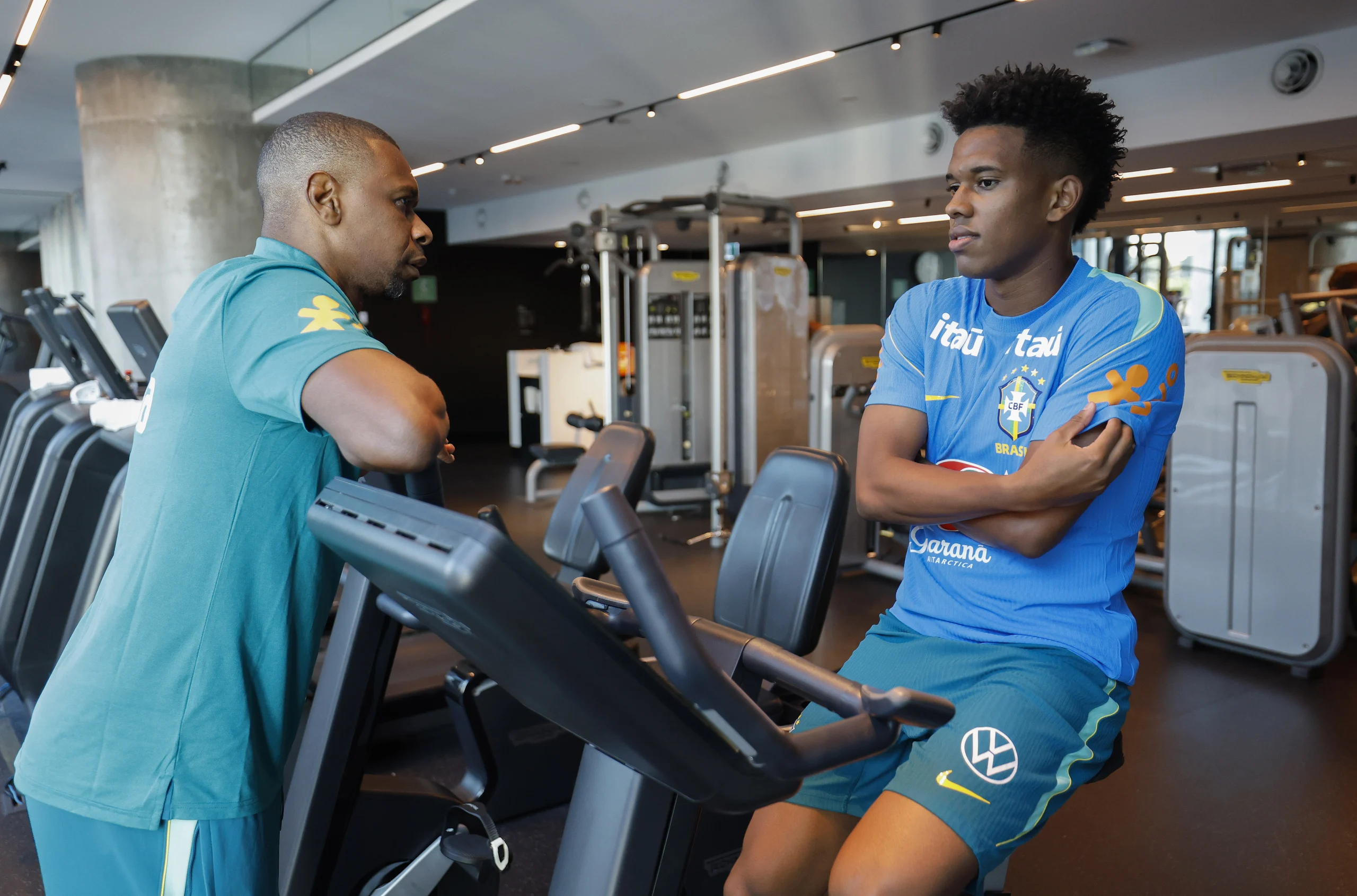 Brasil inicia ciclo para 2030 com a seleção mais jovem entre as campeãs - Blog Drible de Corpo - 