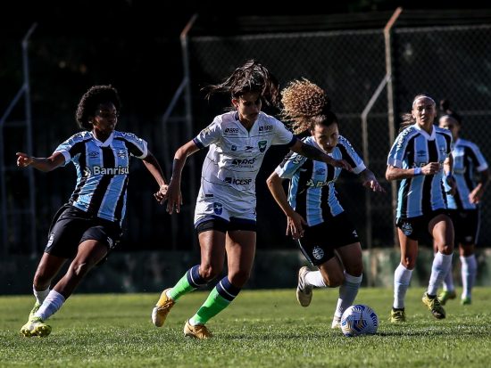 Grêmio vence Minas Brasília por 2 x 0 no Brasileirão feminino 2021