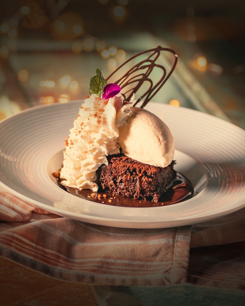 Dia da Gula ganha comemoração especial no Restaurante Universal com sobremesa grátis - Liana Sabo - 