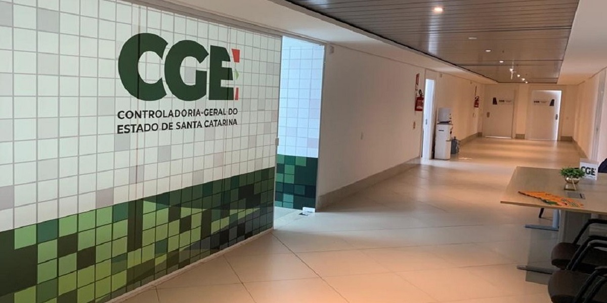 CGE-SC define banca organizadora de próximo concurso para auditor