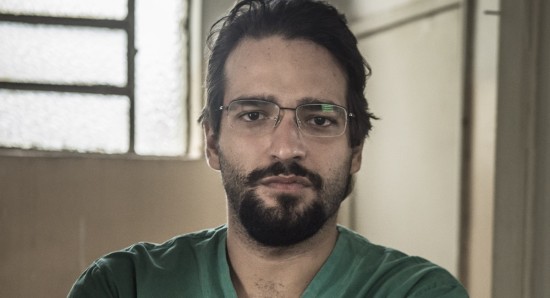 Humberto Carrão será o médico Henrique em 'Sob pressão'