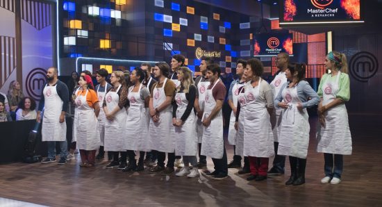 Vinte cozinheiros amadores voltam ao MasterChef Brasil