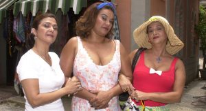 Elizângela, Solange Couto e Mara Manzan como Noêmia, dona Jura e Odete na novela O clone
