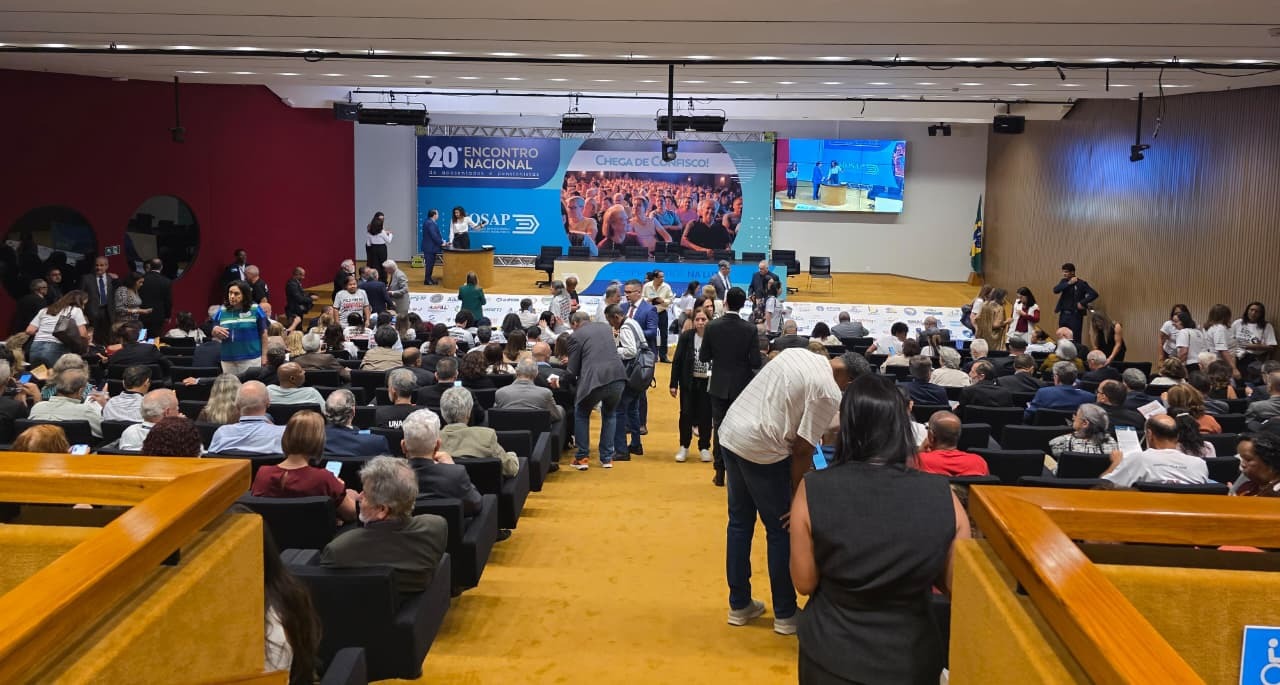 Mais de 110 entidades pressionam por avanço da PEC dos aposentados – Blog do Servidor