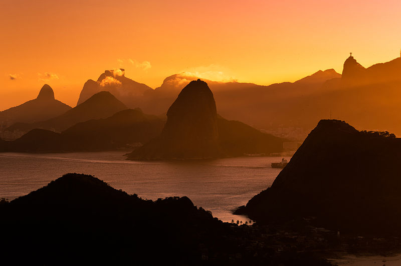 Wiki-Loves-Earth-Brasil-2017-Rio_de_Janeiro_Mountains