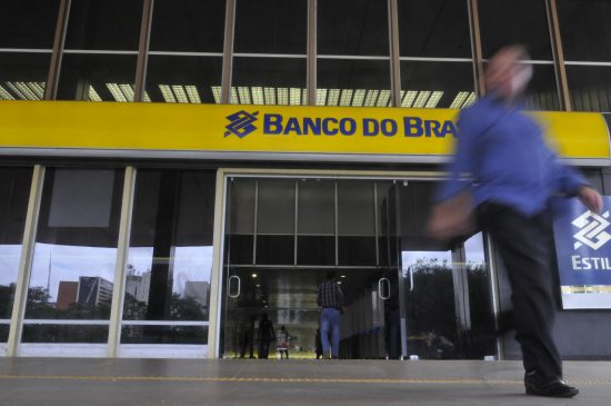 Banco do Brasil já gastou R$ 700 mil em disputa judicial com TCU e CGU