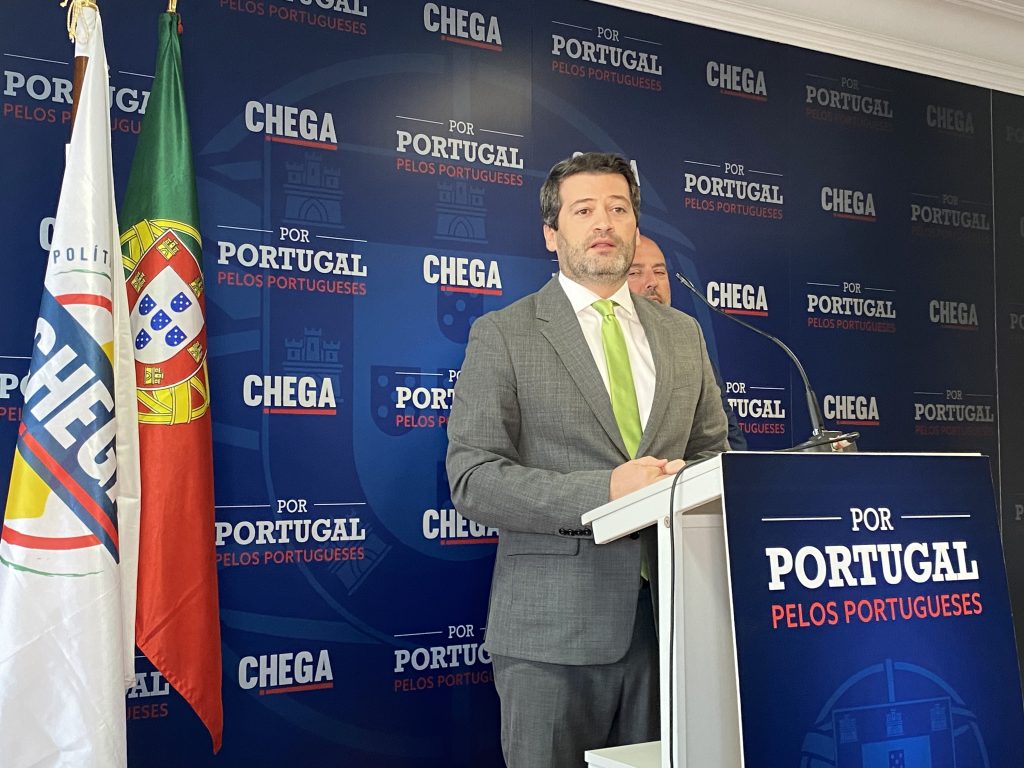 A real de Portugal: falsas acusações do Ministério Público alimentaram extrema-direita - 